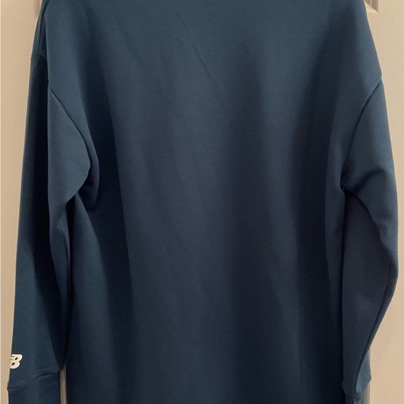 New Balance Crewneck Sweatshirt / Top - NWT - Size Large - Blue - Picture 8 of 9